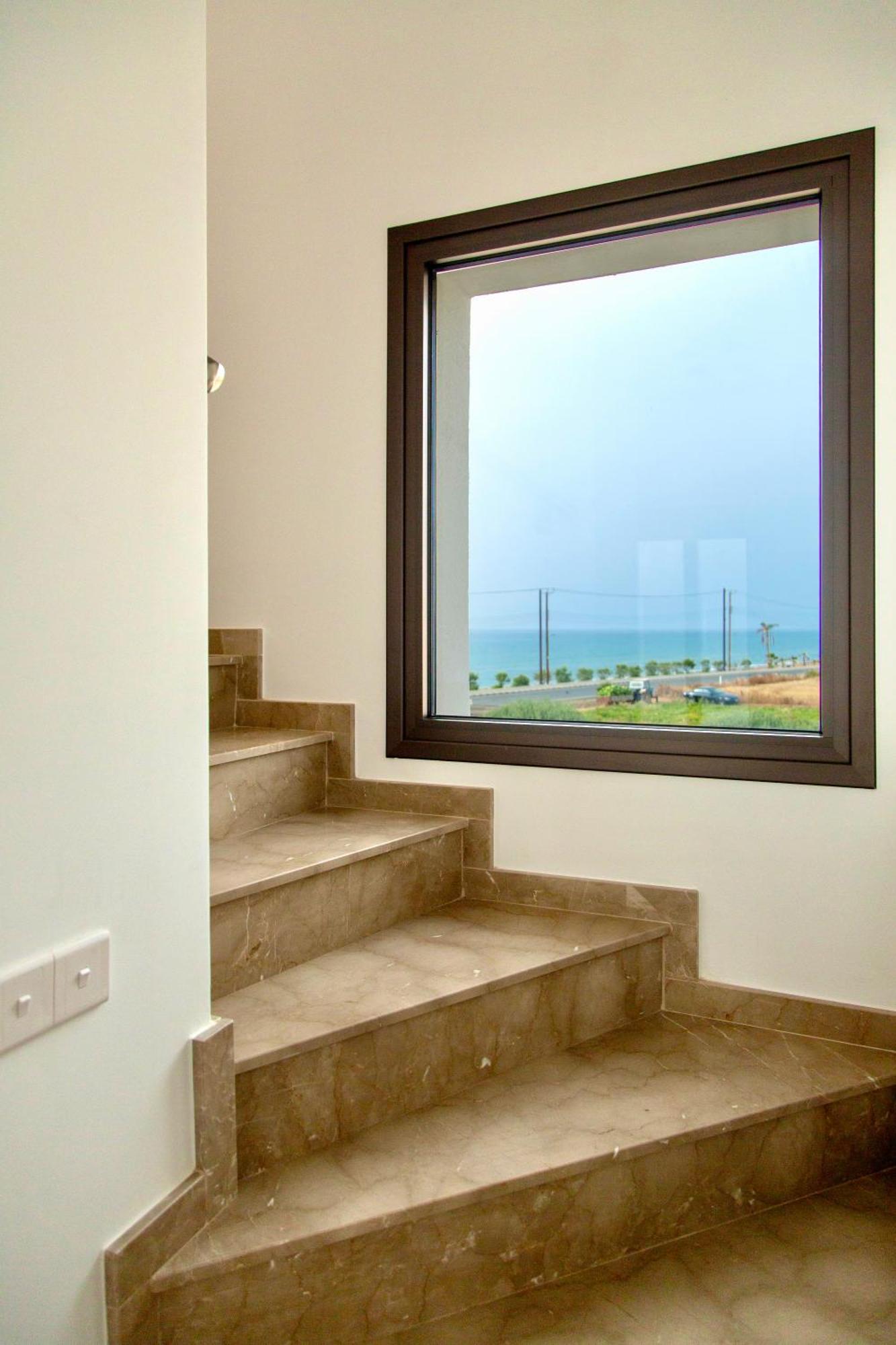 Santa Barbara Seafront W Jacuzzi Pool Villa Paphos