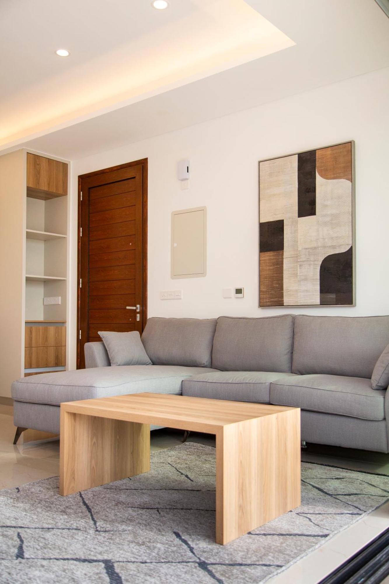 Villa Santa Barbara Seafront W Jacuzzi Pool *
