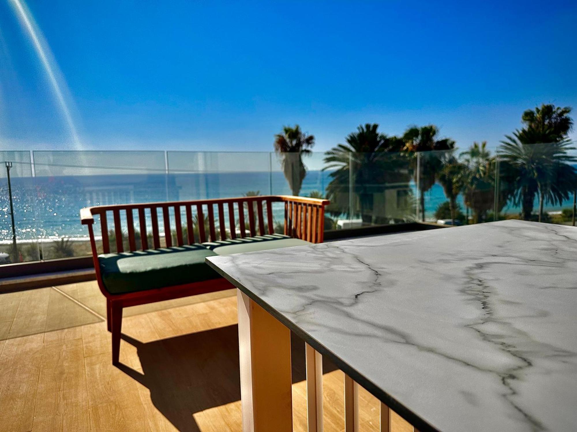 Santa Barbara Seafront W Jacuzzi Pool Paphos