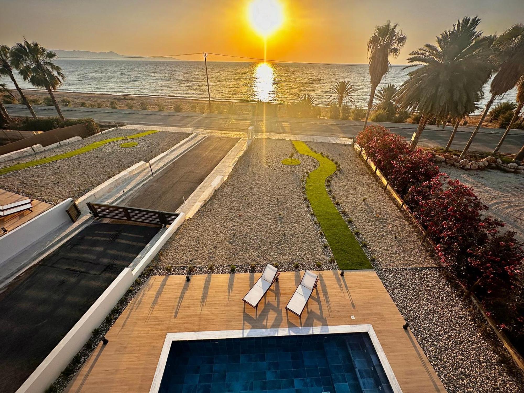 Villa Santa Barbara Seafront W Jacuzzi Pool Paphos